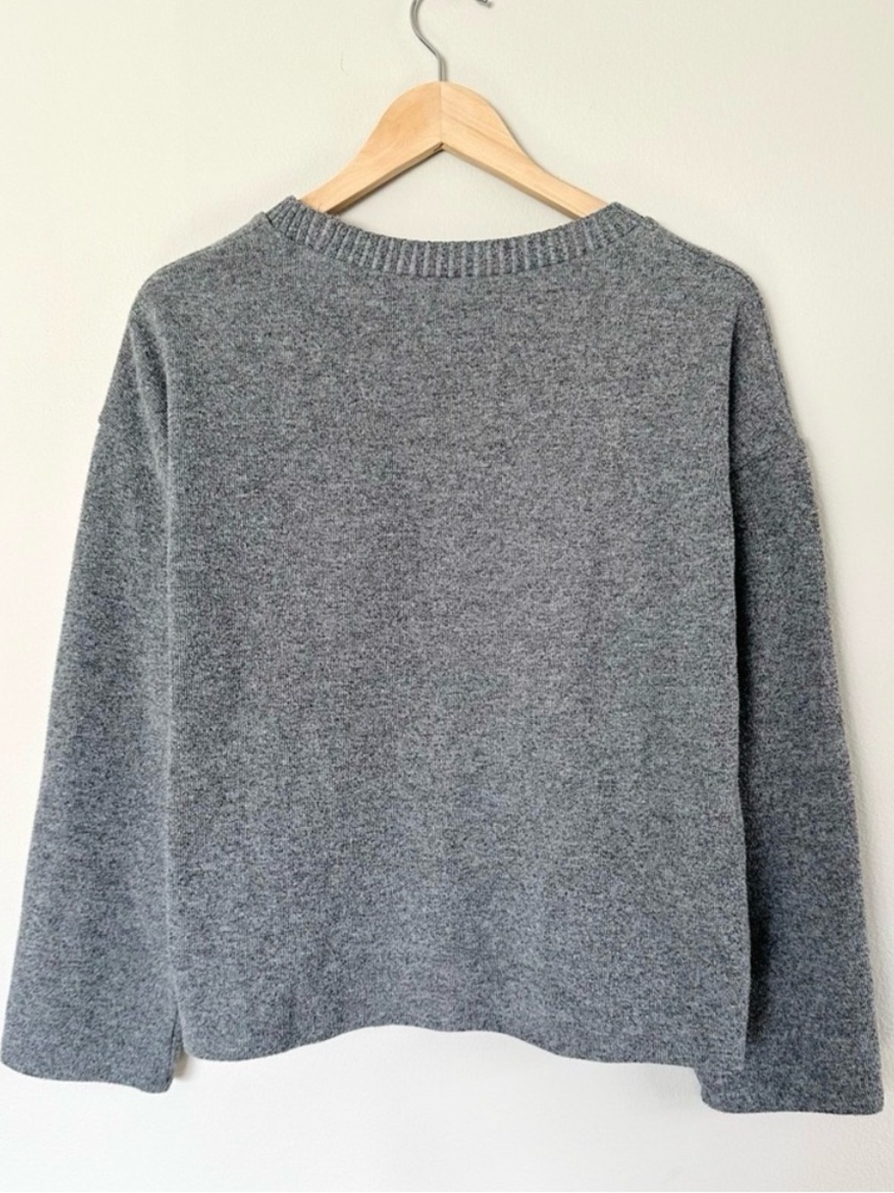 Zara Boxy Relaxed Fit Crewneck Sweater - Picture 3 of 9